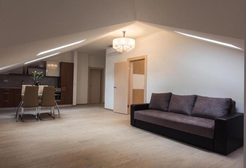 Katrin Apartments