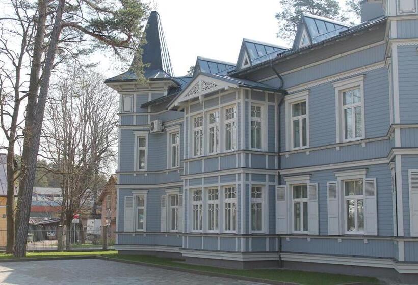 Katrin Apartments
