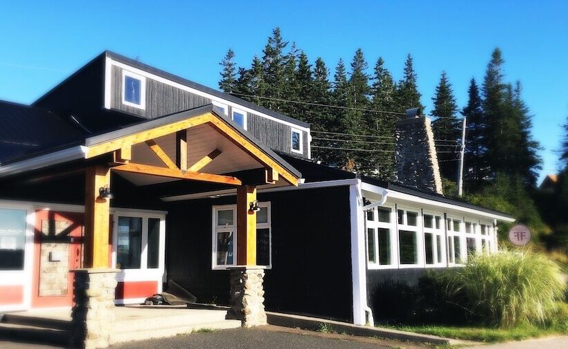 הוסטל The Iona Heights Inn
