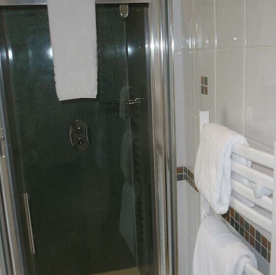 پانسیون Fludha Guest House