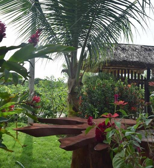 پانسیون Palomino Breeze Hostal