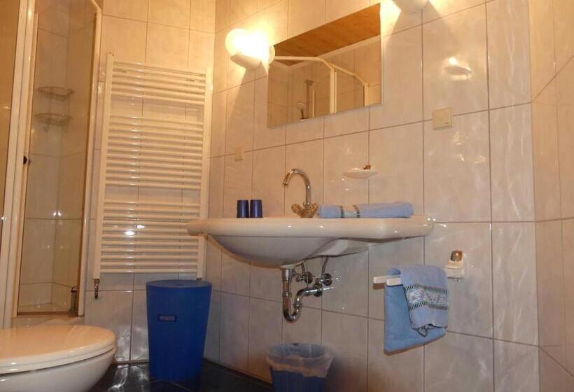 Pension Holzerstube