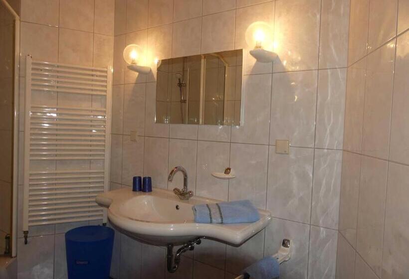 Pension Holzerstube
