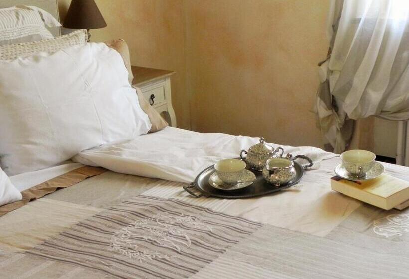 Отель Agriturismo Sugheretello