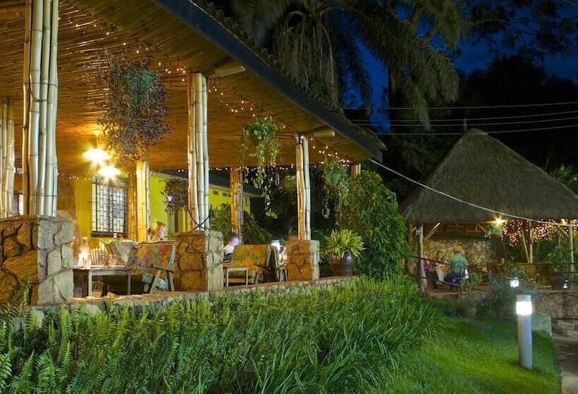 پانسیون Makindye Country Club