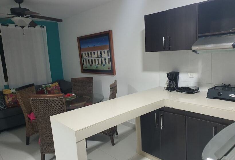 هاستل Jackuri Casa Hospedaje