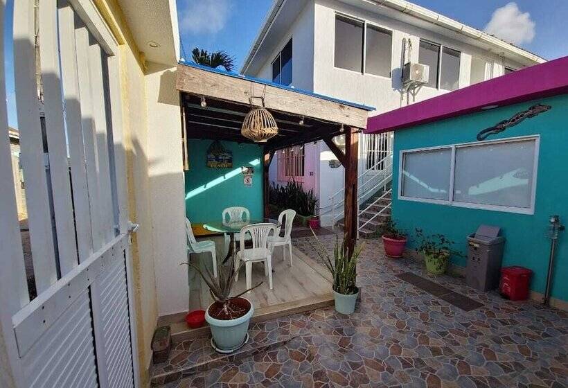 هاستل Jackuri Casa Hospedaje