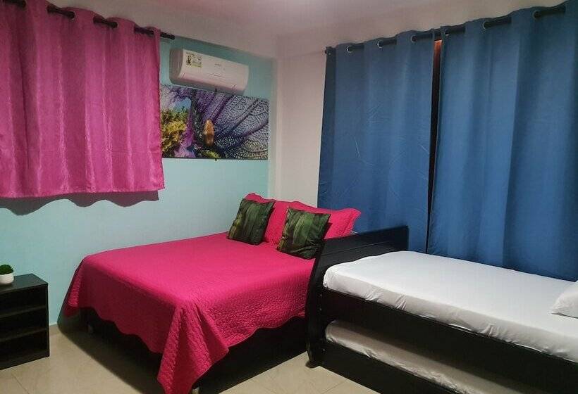 هاستل Jackuri Casa Hospedaje