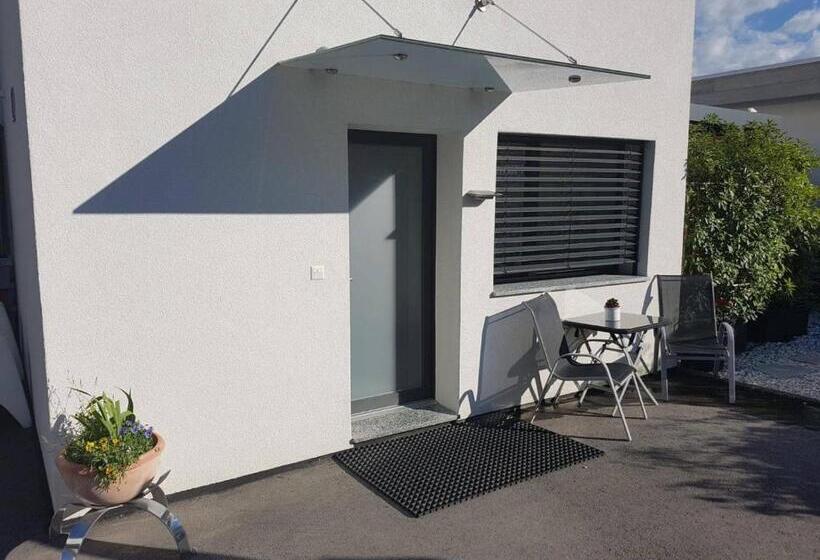 پانسیون Guesthouse Petit Pré