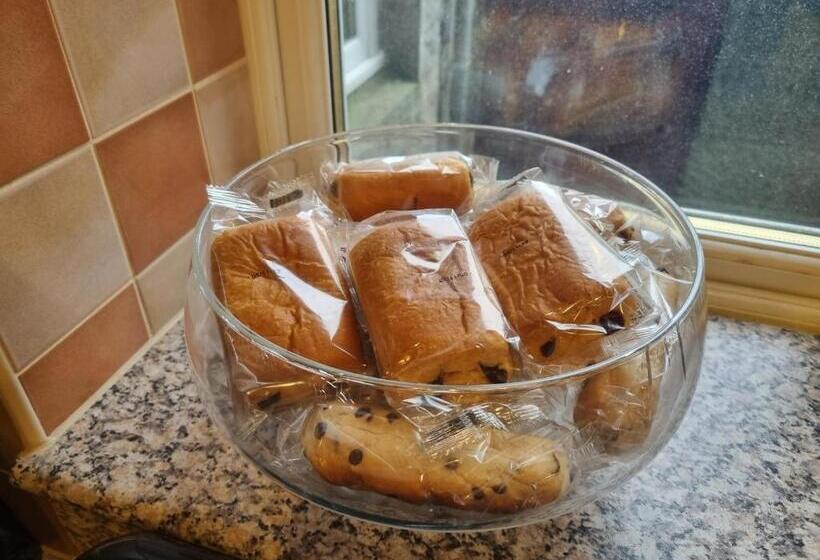 بنسيون The Jays Guest House