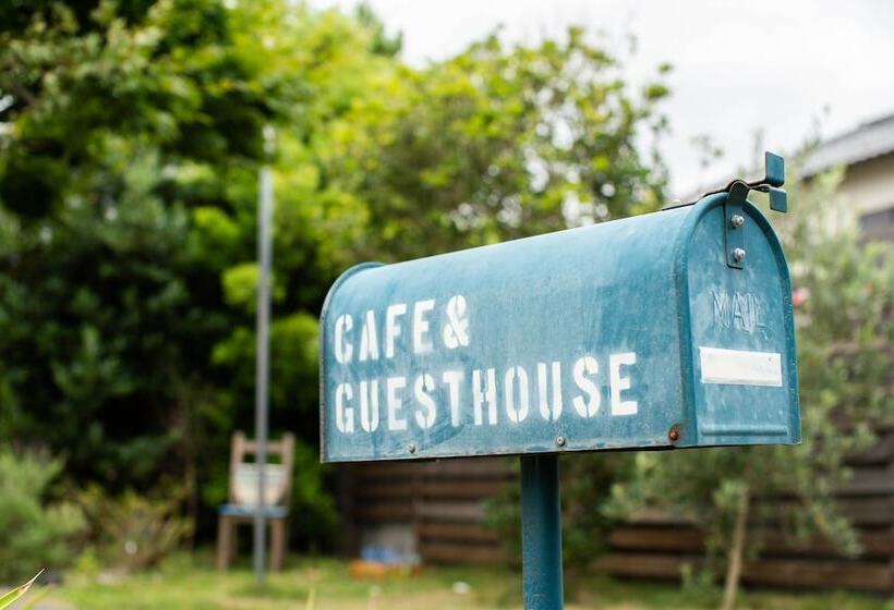 Пансион Cafe&guest House Kaede Hostel