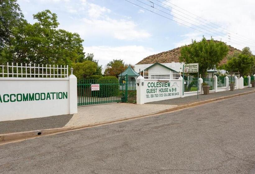 פנסיון Colesview Guest House