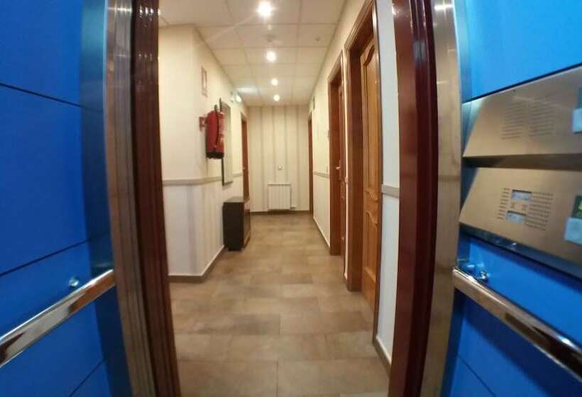 Пансион Hostal Venecia Ii