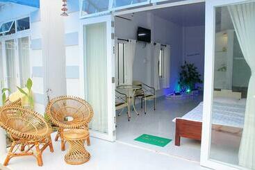 پانسیون Nostress Guest House