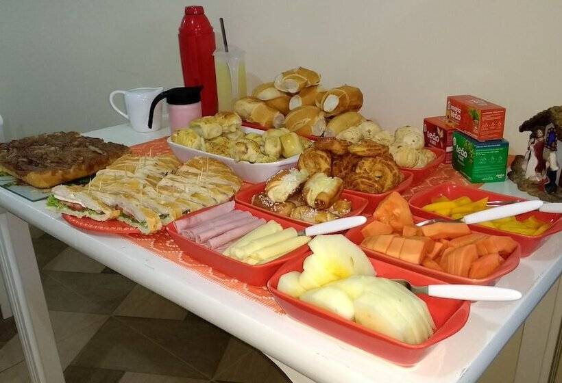 ペンション Pousada Saint Alban