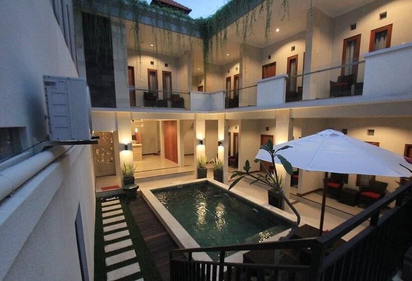 پانسیون Tom Guest House