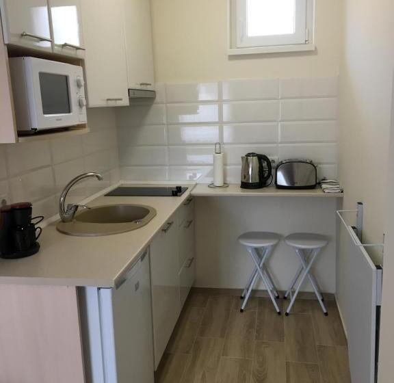 تختخواب و صبحانه Kristály Apartmanok