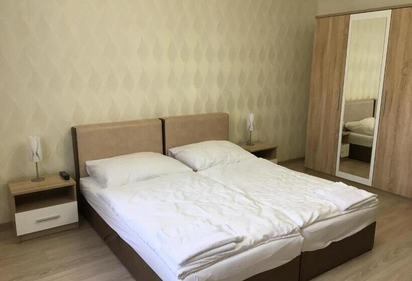 تختخواب و صبحانه Kristály Apartmanok