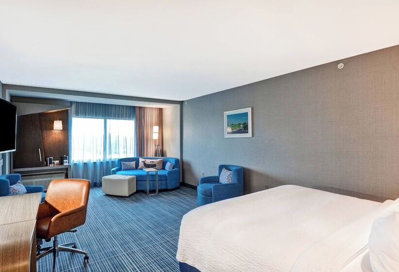 فندق Courtyard By Marriott Long Island Islip/courthouse Complex