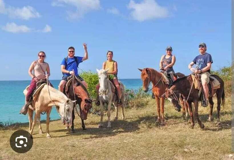 پانسیون Boca Del Paraiso