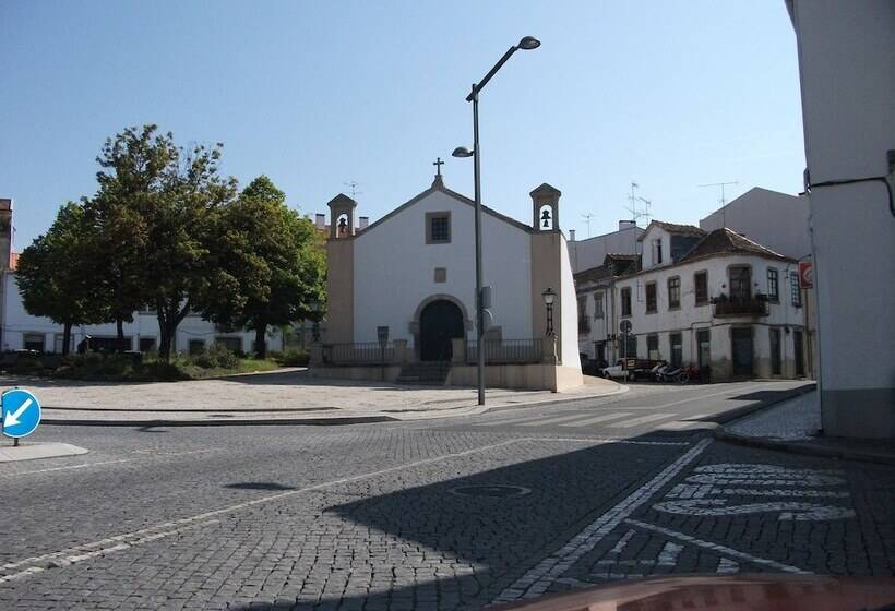 مبيت وإفطار Casa Dos Bordados