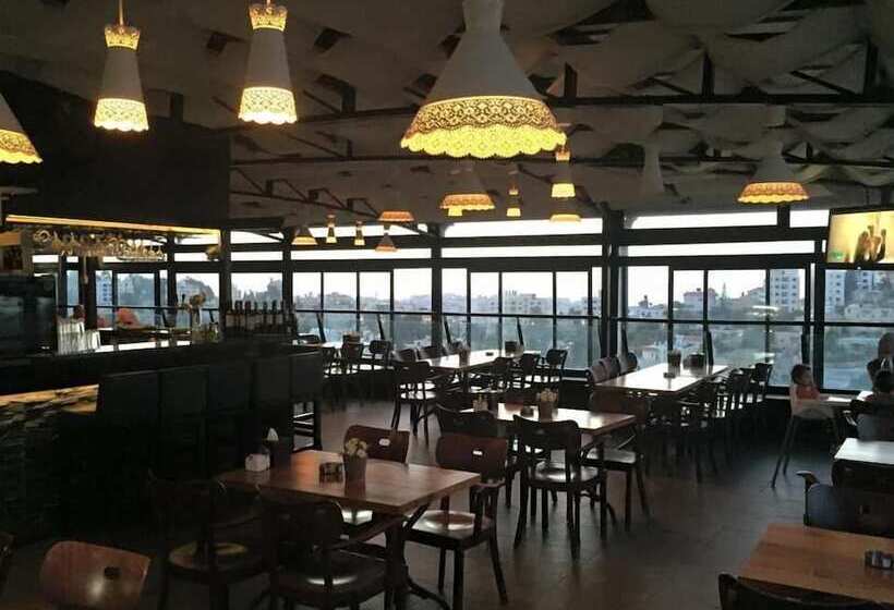 בית מלון כפרי Ankars Suites &