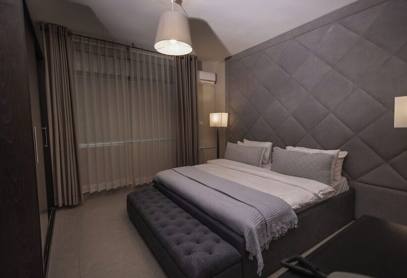 هتل Ankars Suites &