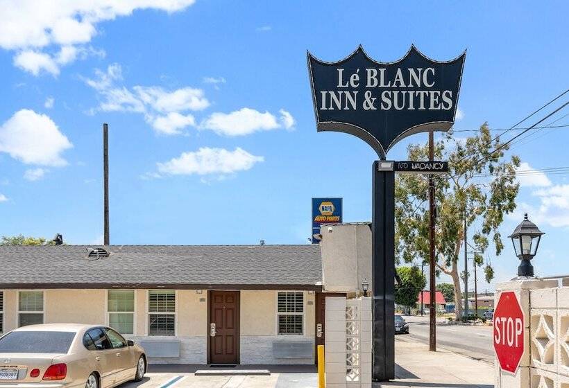 هتل Le Blanc Inn & Suites