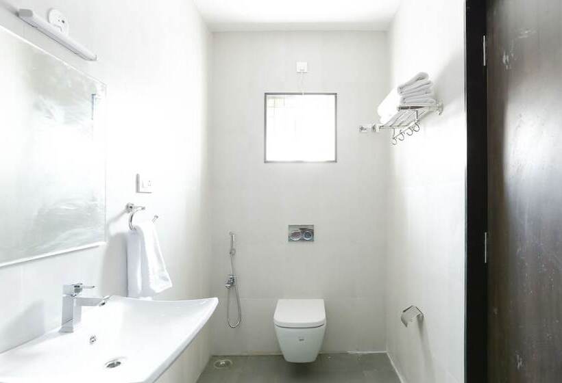 호텔 Treebo Hi Line Apartments Kalapatti