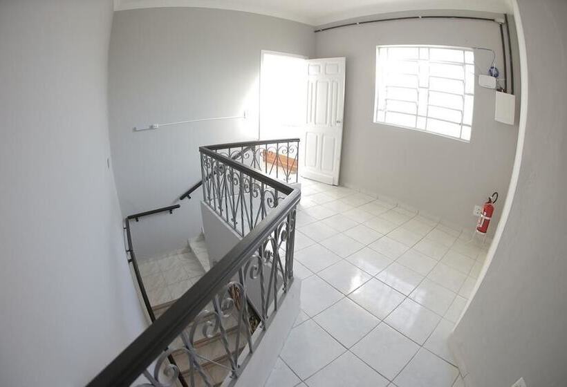 Pousada Aqui Hostel