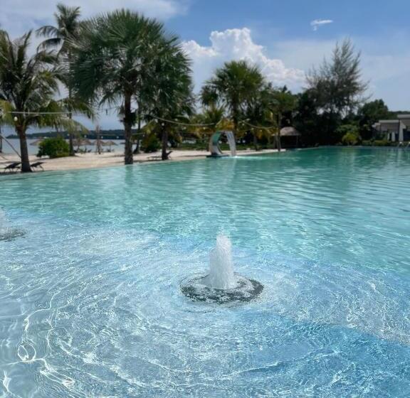 هتل The One Resort