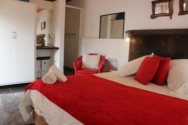 پانسیون Francor Guesthouse