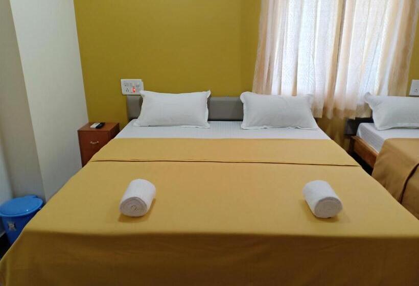 酒店 Blue Crystal Lodge