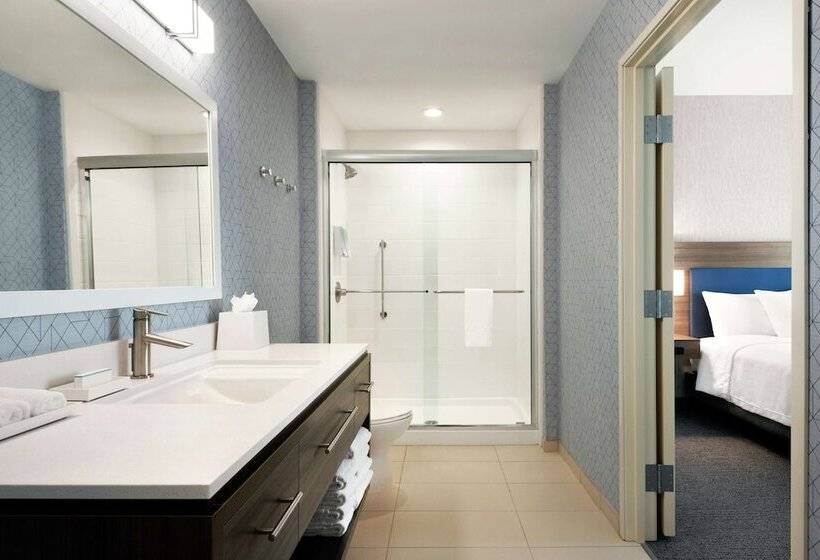 هتل Home2 Suites By Hilton Houston Pearland