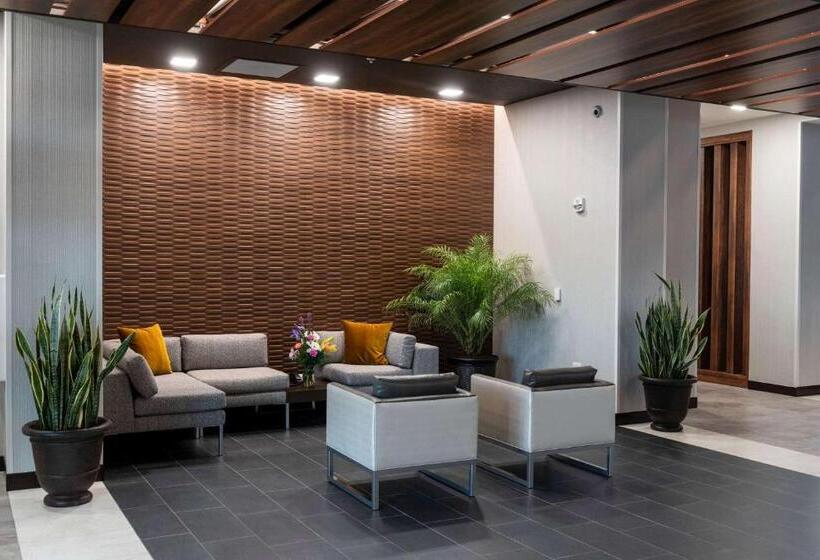 فندق Wingate By Wyndham Angola