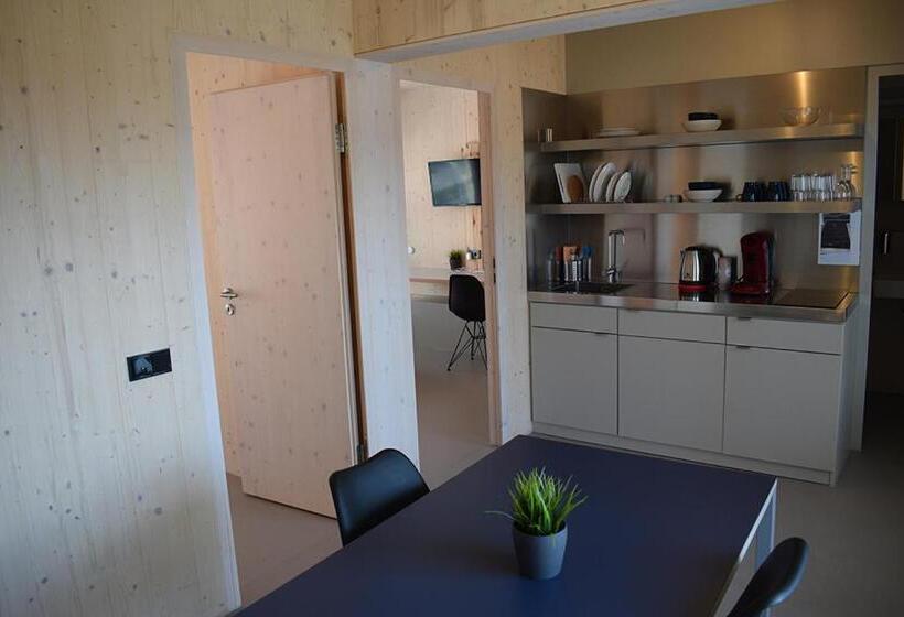 Newage Boardinghaus N70