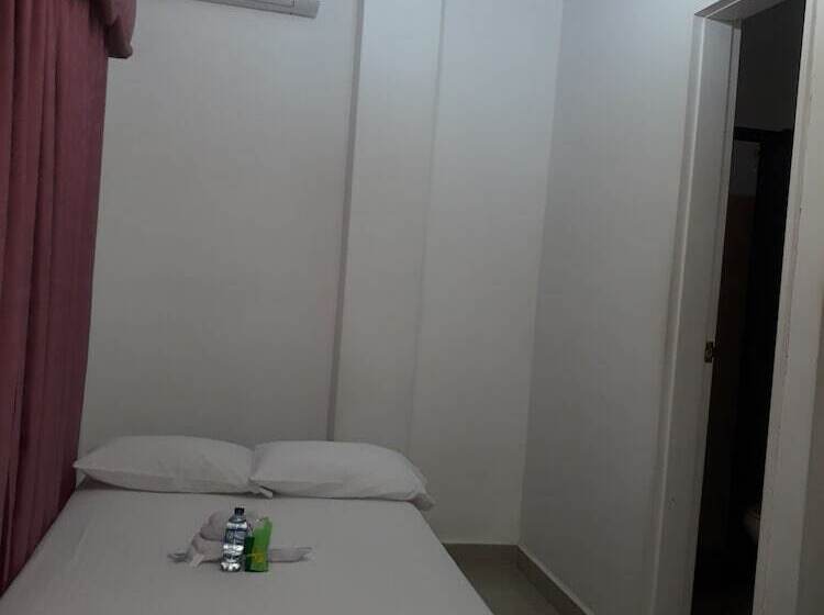 هتل Banana Paradise