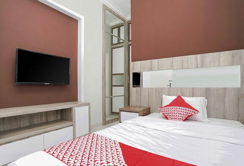 هتل Oyo 747 Cipunegara Residence