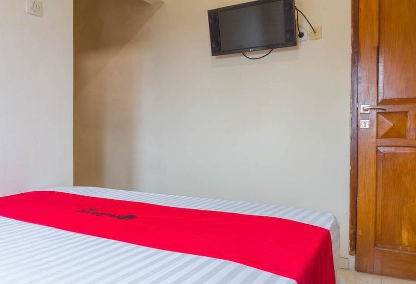 هتل Reddoorz Near Pasar Pagi Cirebon 2