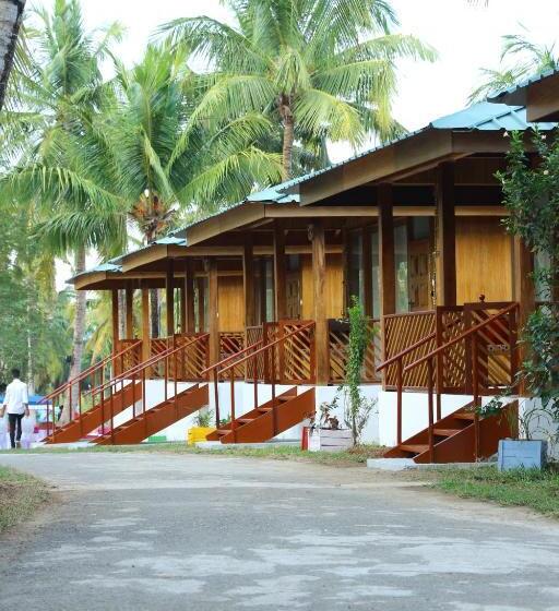 هتل Rainforest Resort