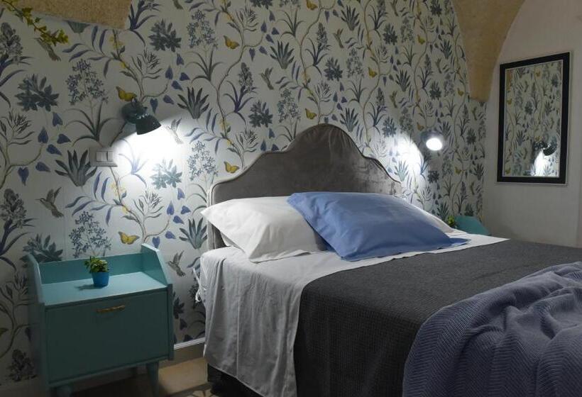 פנסיון Casa Mida   Guest House