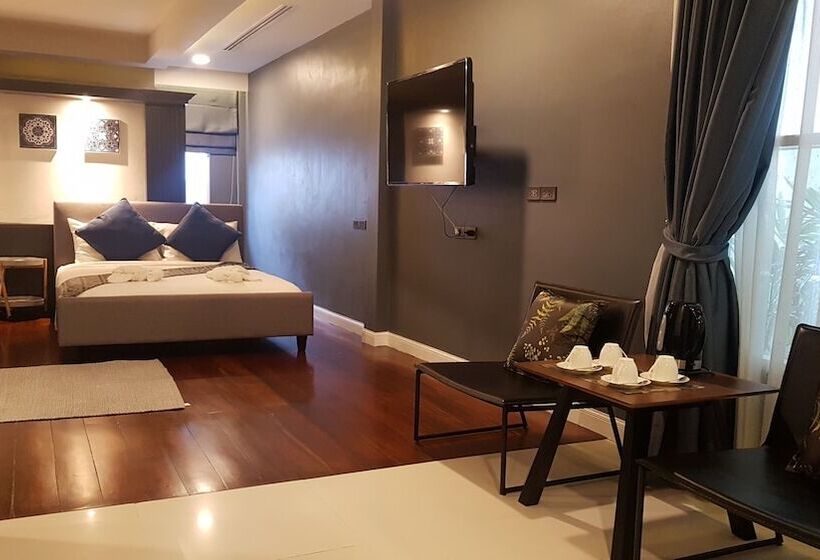 پانسیون Sea Room S At Patong