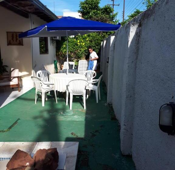 پانسیون Tu Casa