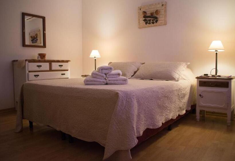 تختخواب و صبحانه Hostal Virgen Del Rosario Cafayate