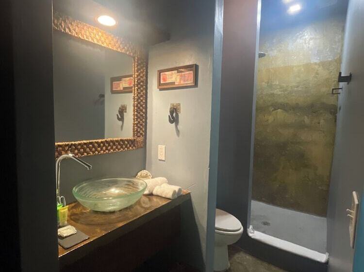 مبيت وإفطار San Carlos Surf Resort & Eco Lodge