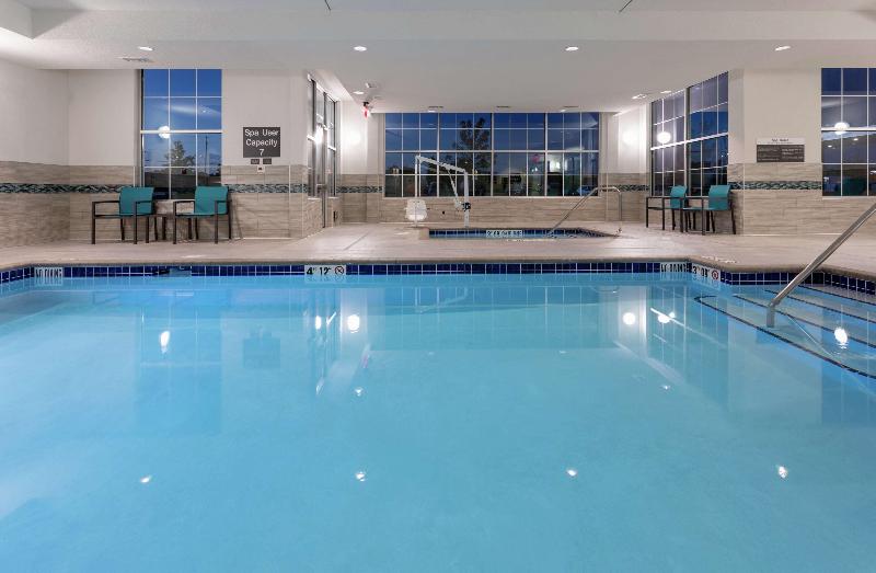 هتل Hilton Garden Inn St. Cloud