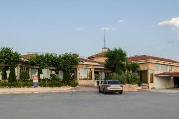 هتل Las Casitas