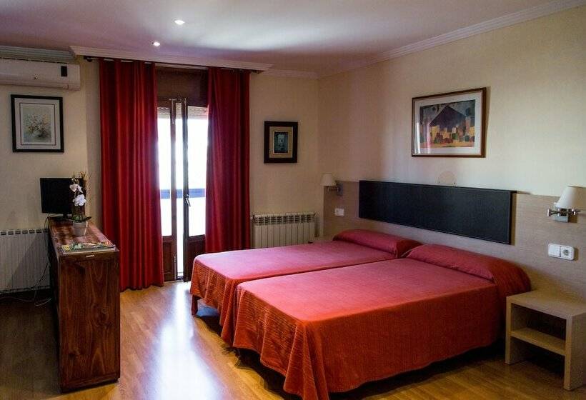 Пансион Hostal Casa Manolo