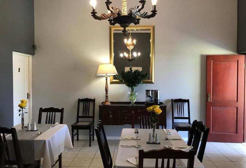 צימר Bishops Guesthouse