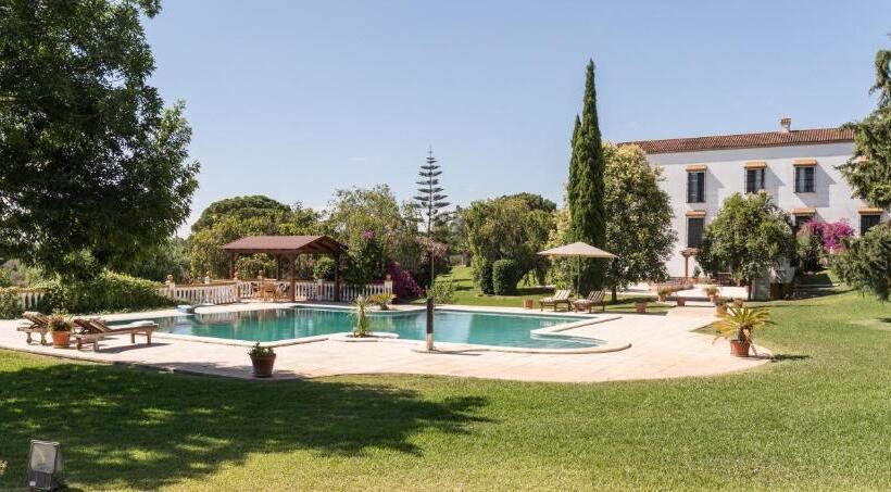 تختخواب و صبحانه Hacienda Las Tres Niñas